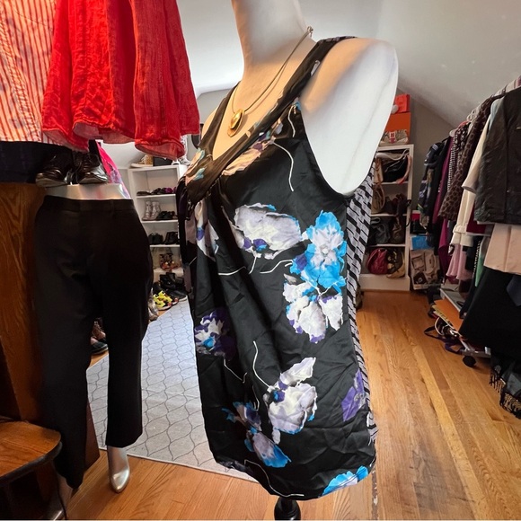 Cynthia Rowley Womens Medium Modern Wayercolor Floral Print Top - Picture 4 of 7